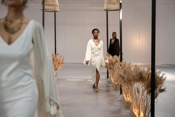 Stylish plus size dresses for mothers of the bride to dazzle